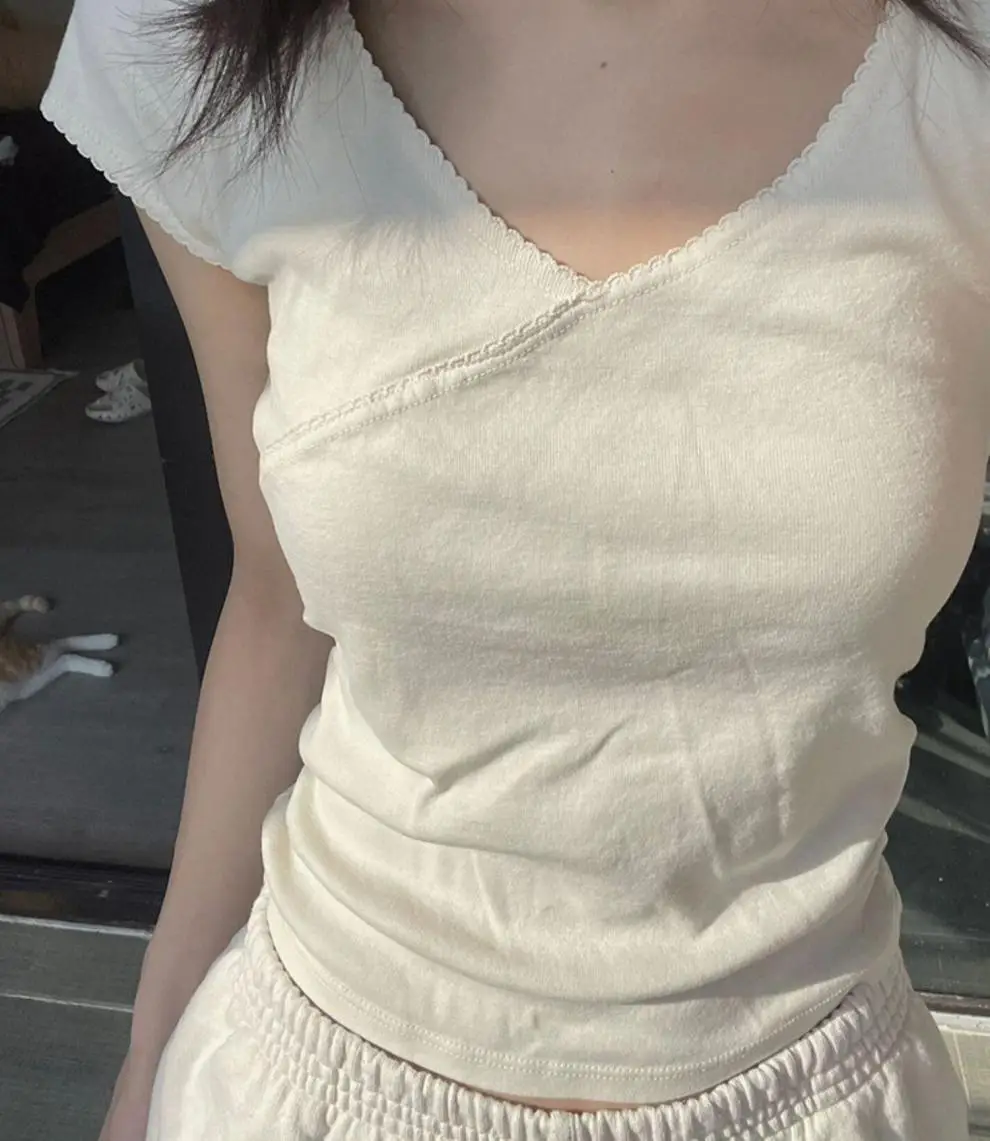 Women V-neck Cotton T-shirt 2023 Summer Slim Fit — feature 3