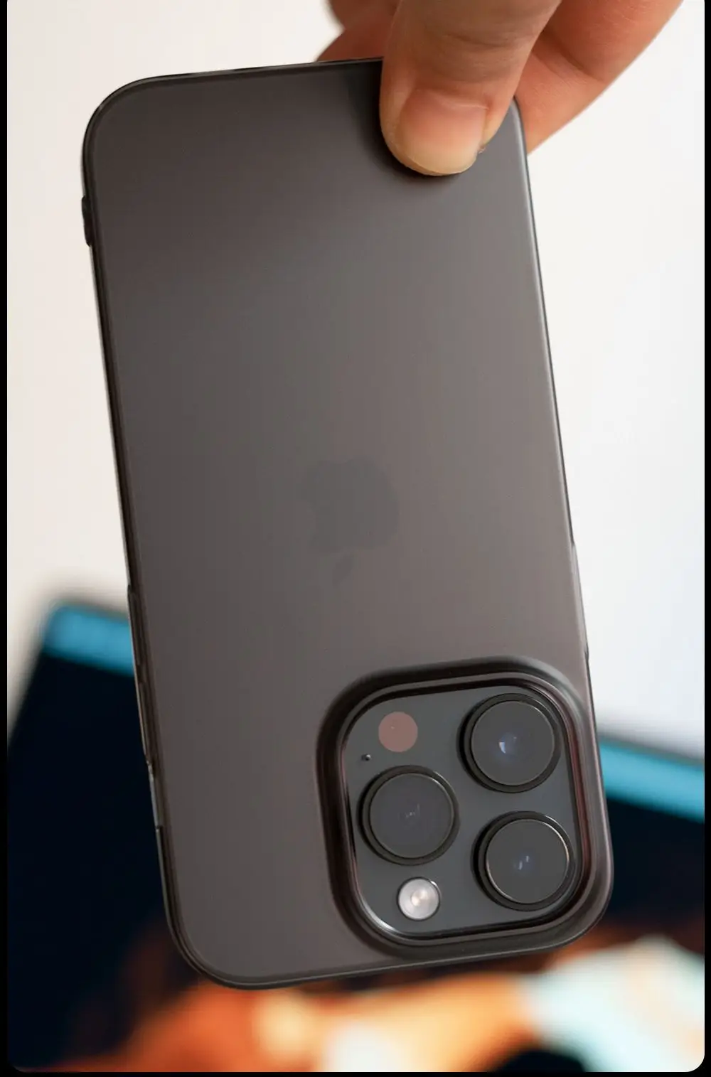 Ultra-thin Matte iPhone 16 Max Case 05mm Hard Bare Metal — feature 17