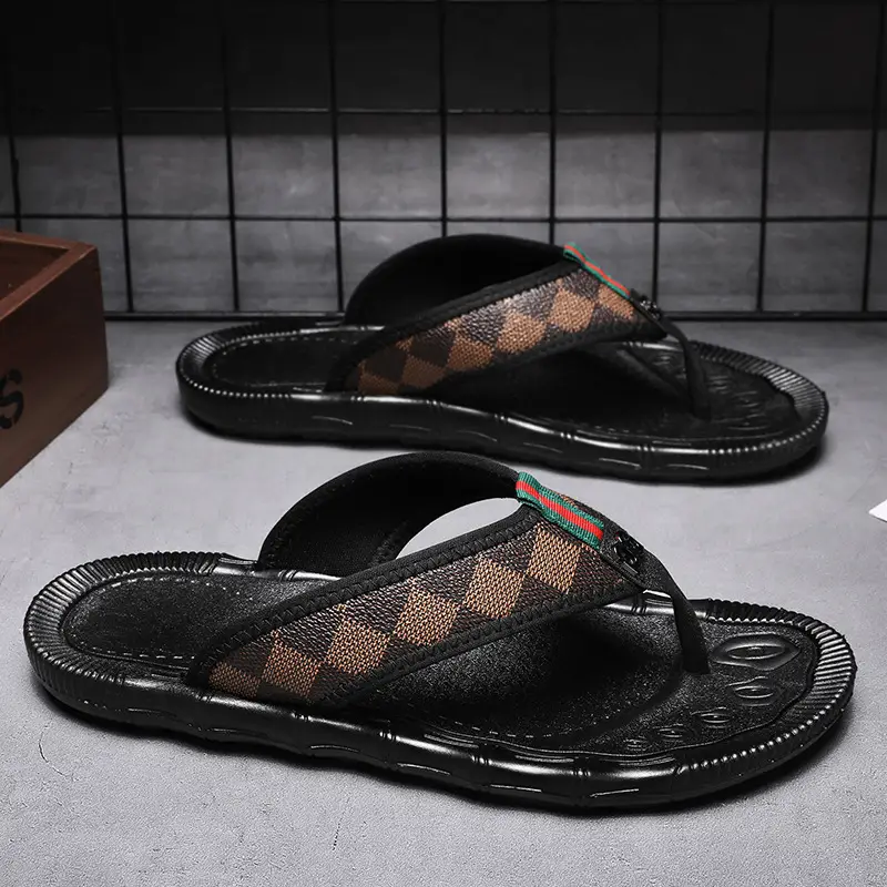 Men's Black Checkered Flip Flops Heelless Sandals