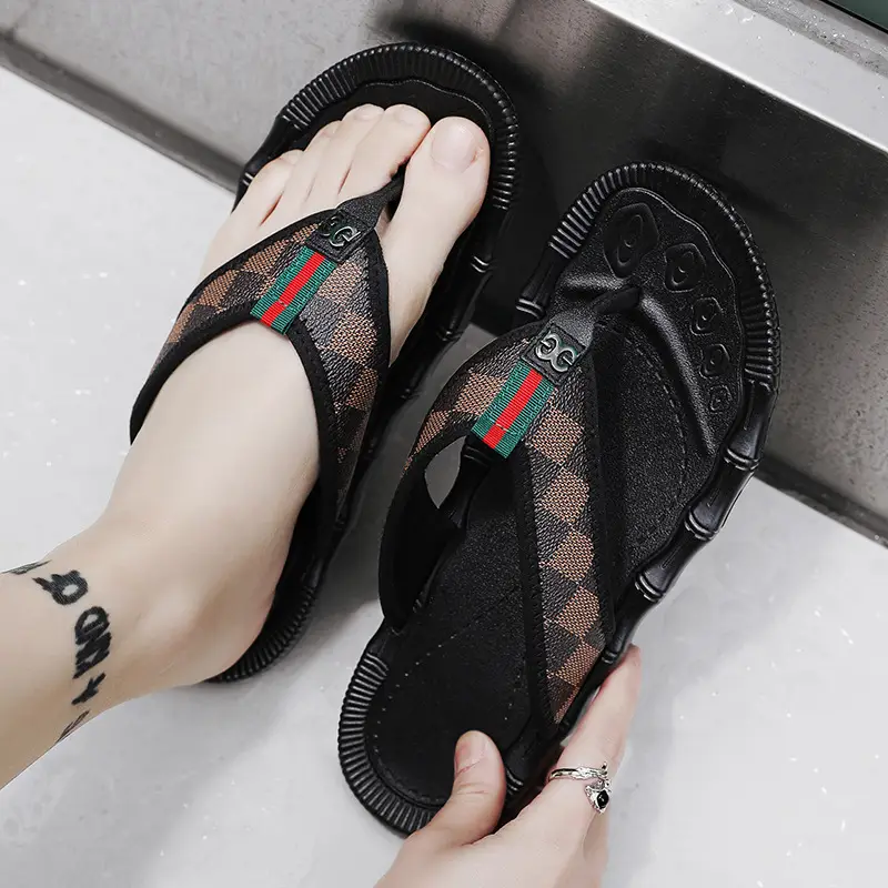 Men's Black Checkered Flip Flops Heelless Sandals
