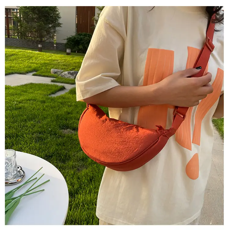 Nylon Crossbody Bag Women 2023 Summer Lightweight Satchel — feature 11