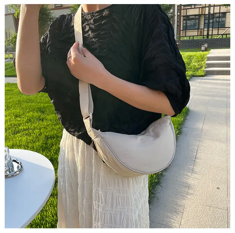 Nylon Crossbody Bag Women 2023 Summer Lightweight Satchel — feature 15
