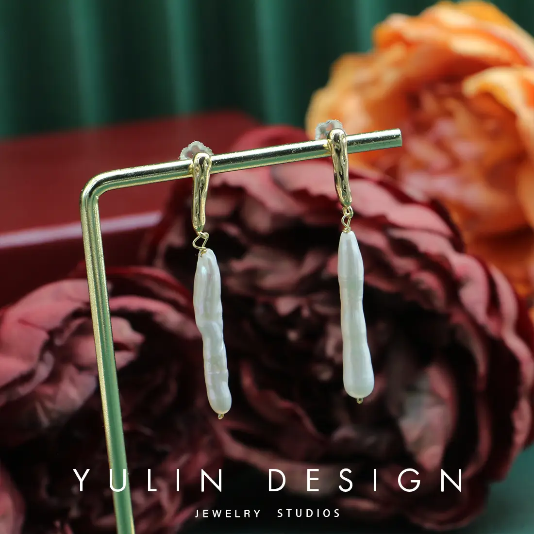 Light Luxury Women's Pearl Earrings Gold Plated - Image 3