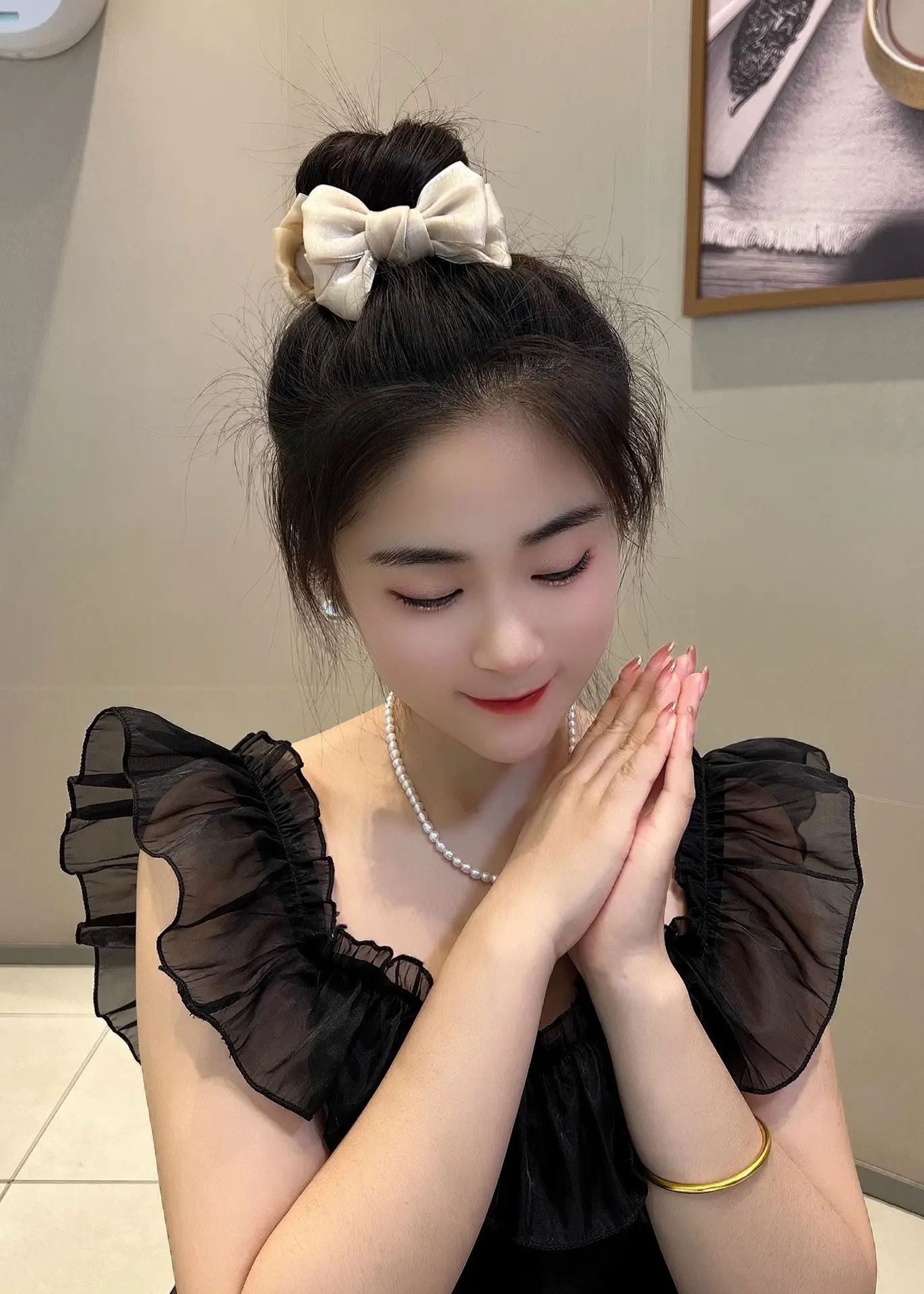 Black Velvet Bow Hair Clip for Girls — feature 13