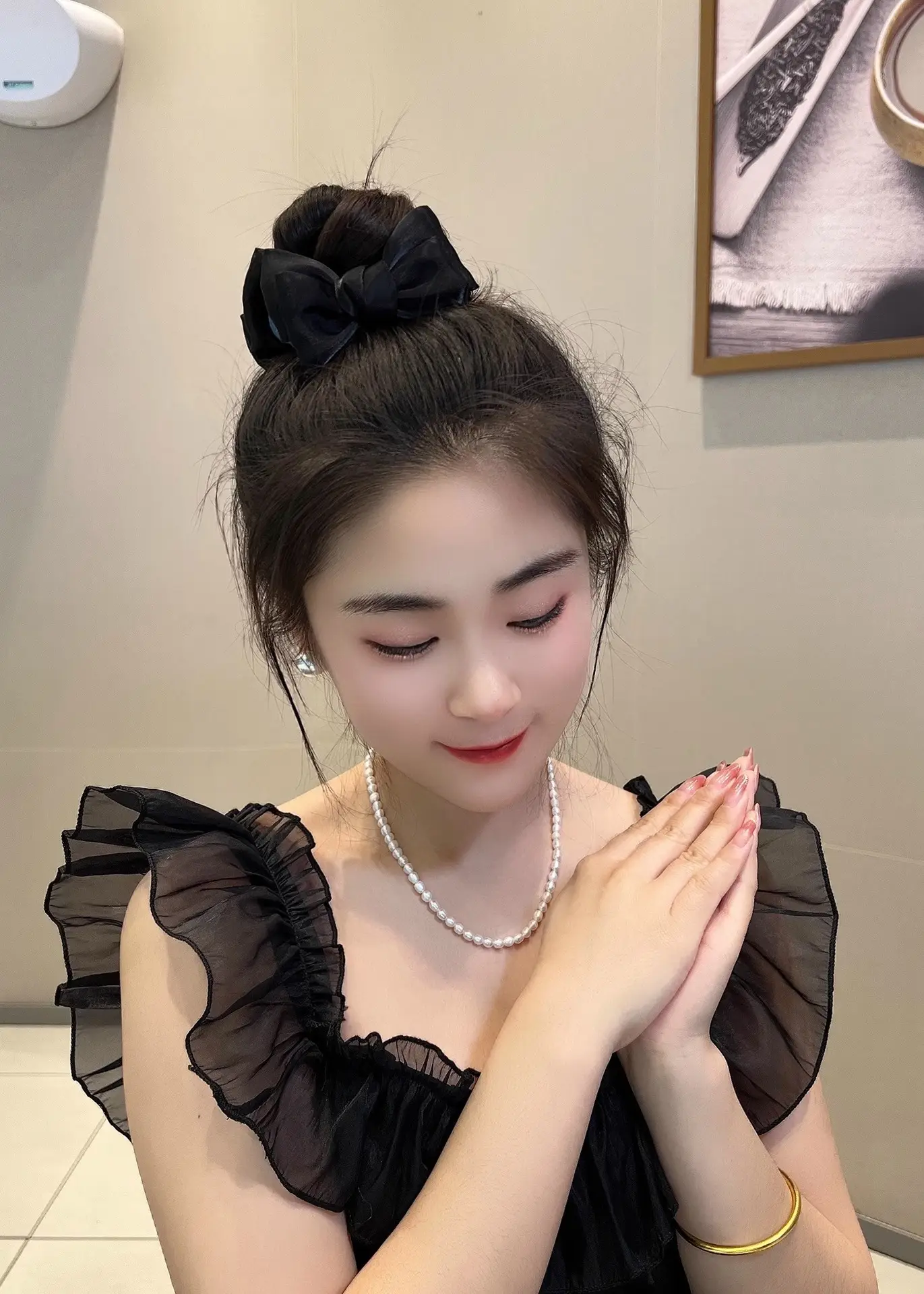 Black Velvet Bow Hair Clip for Girls — feature 14