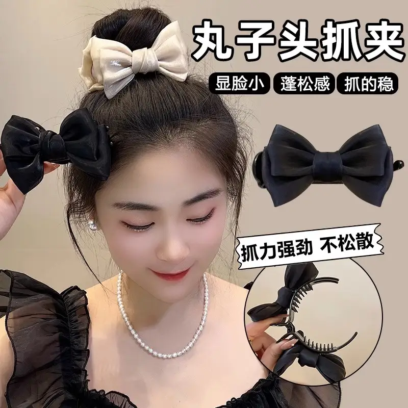 Black Velvet Bow Hair Clip for Girls — feature 3