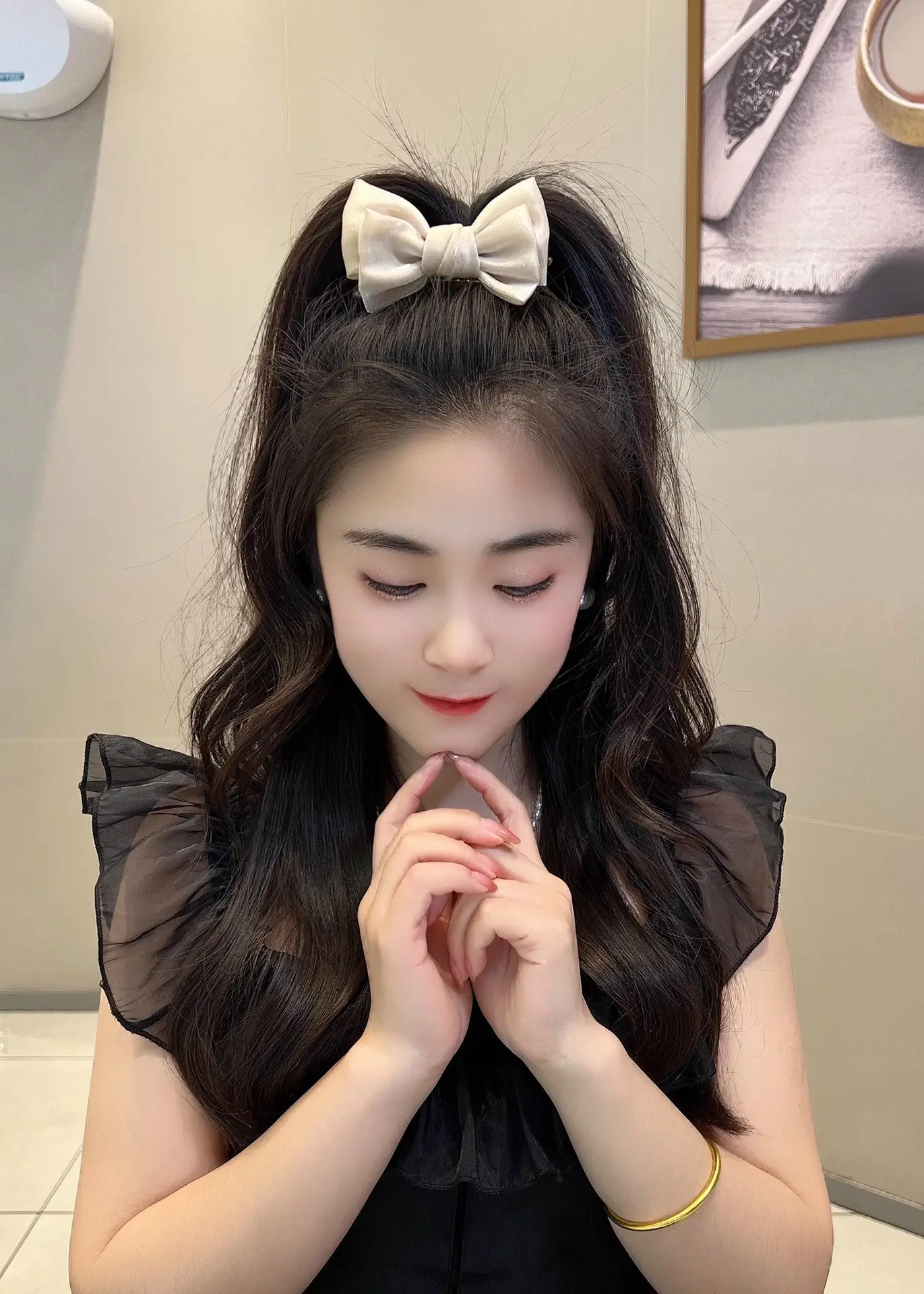 Black Velvet Bow Hair Clip for Girls — feature 8