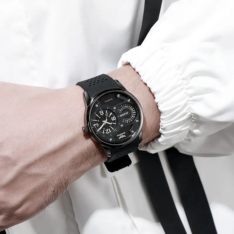 Men's Black Silicone Watch with 3-Hand Display — feature 2