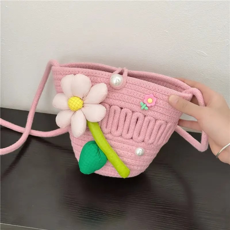 2026 Women's Woven Phone Bag with Star Embroidery - Image 10