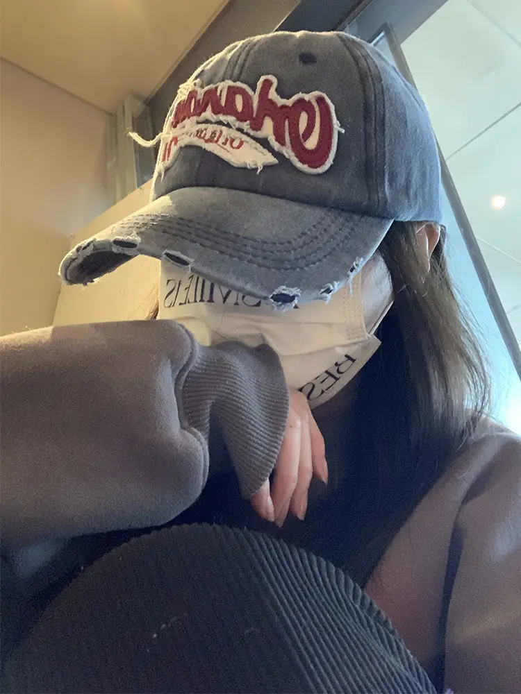 Vintage Old English Baseball Cap Women Korean Embroidered Couple Hip-hop Curved Wash Cap Men Trendy