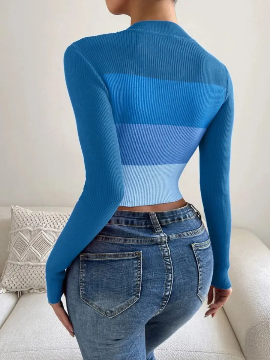 Blue Knit Wear with Navel-Baring Design - Image 7