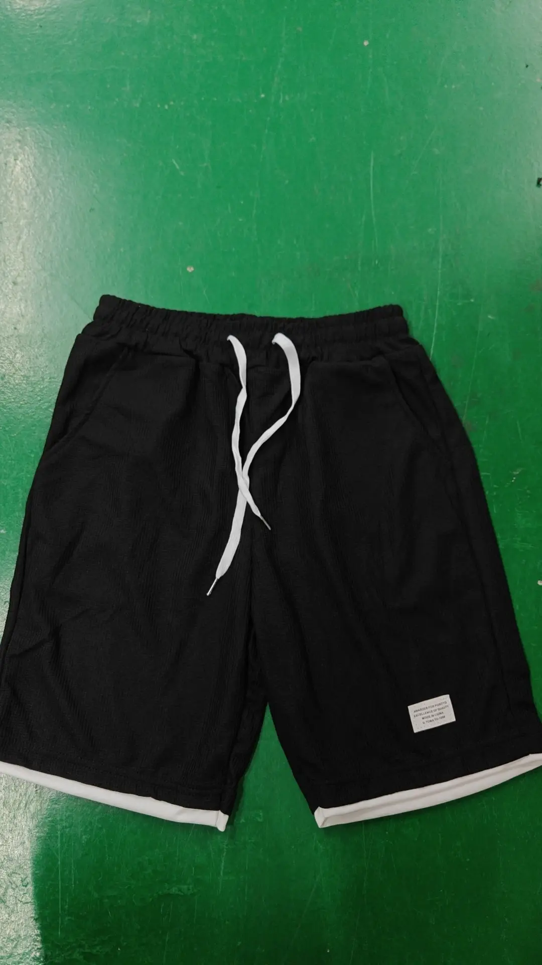 Men Black 2-Piece Running Shorts Set — feature 4