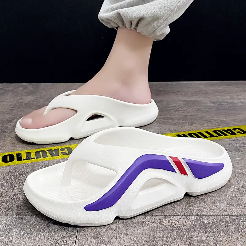 2023 Summer new slippers men's outro fashion casual men's flip-flops wholesale beach flip-flops - Image 3
