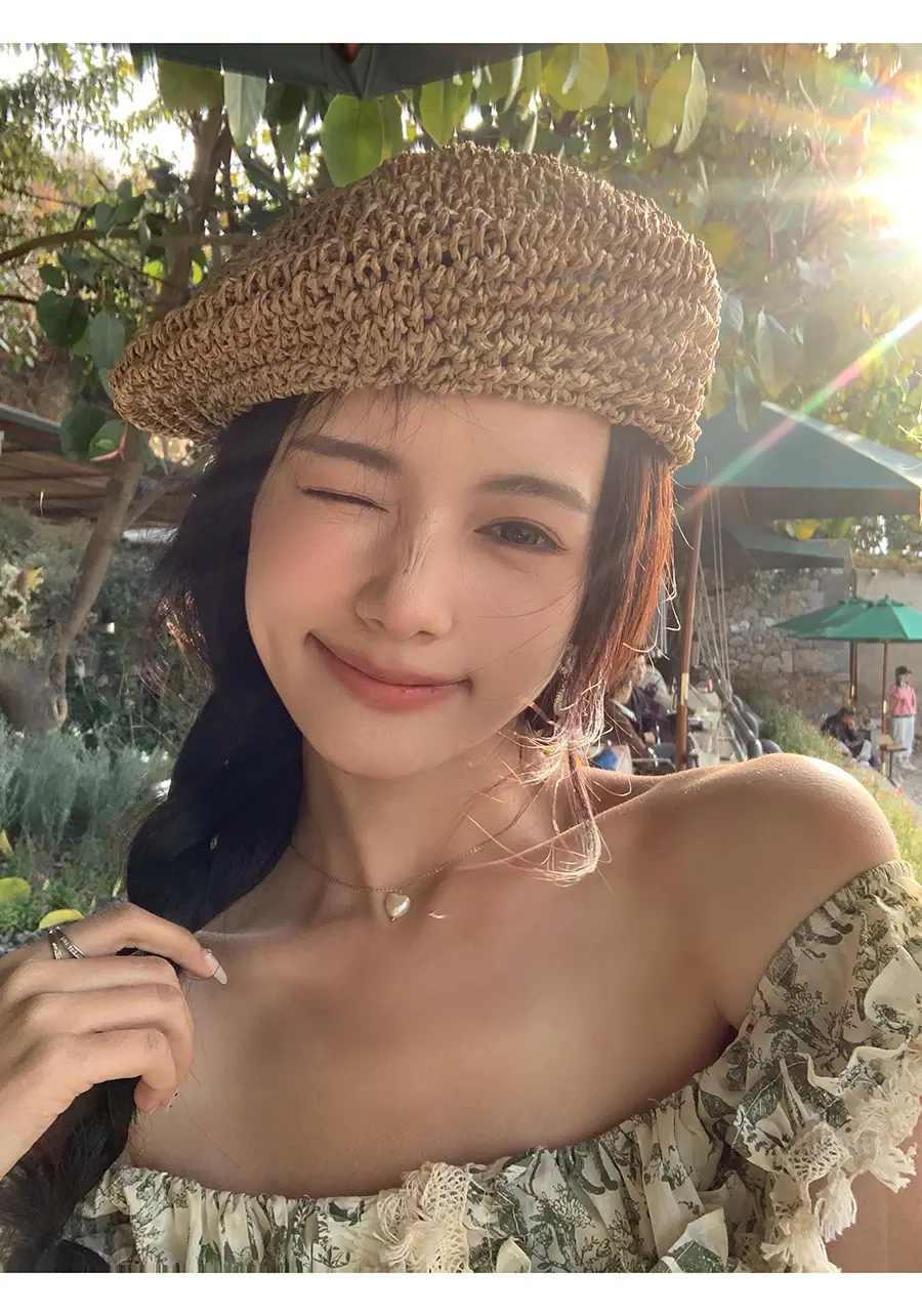 Women's Straw Hat Wide Brim Summer Cap Pink Letter — feature 5