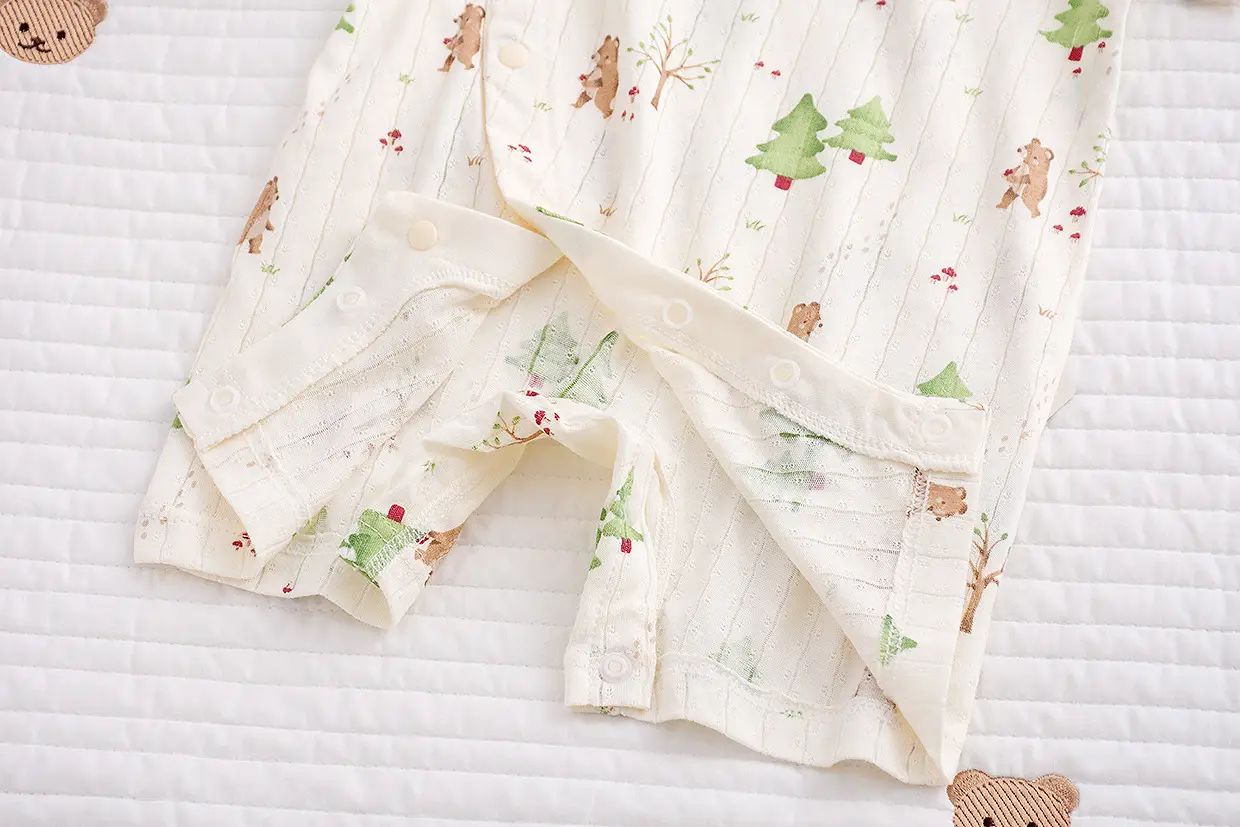 Baby's Cotton Flat Horn Coat Bear Pattern Short Sleeve — feature 41