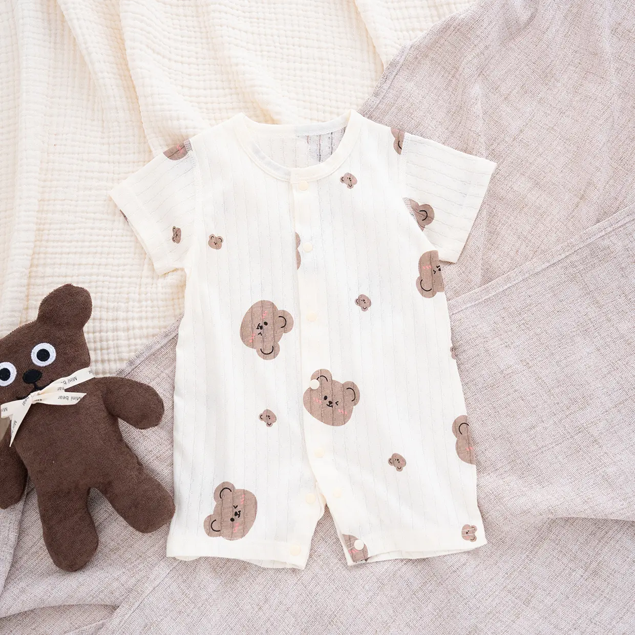 Baby's Cotton Flat Horn Coat Bear Pattern Short Sleeve - Image 2