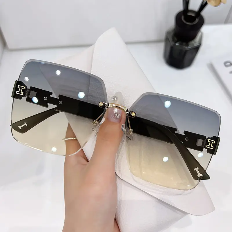 2023 TikTok Frameless Sunglasses European American Trendy Large Frame — feature 16