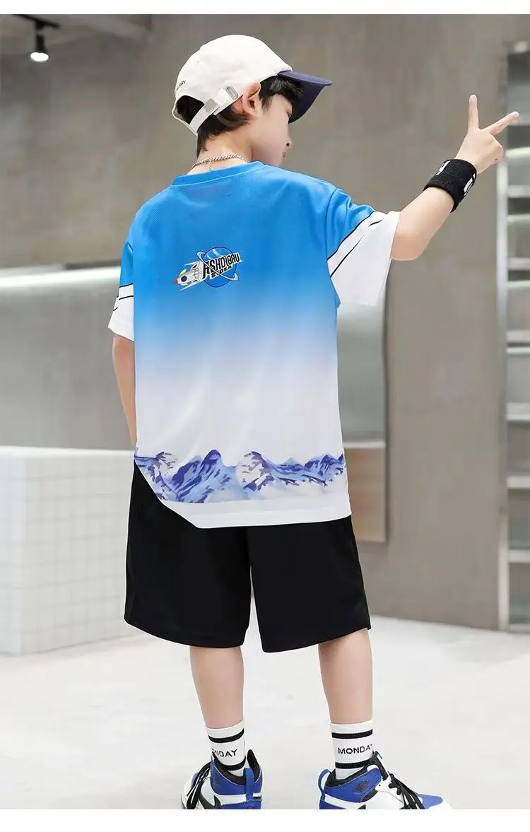 Boys Orange Gradient T-Shirt Shorts Set Summer 2025 — feature 8
