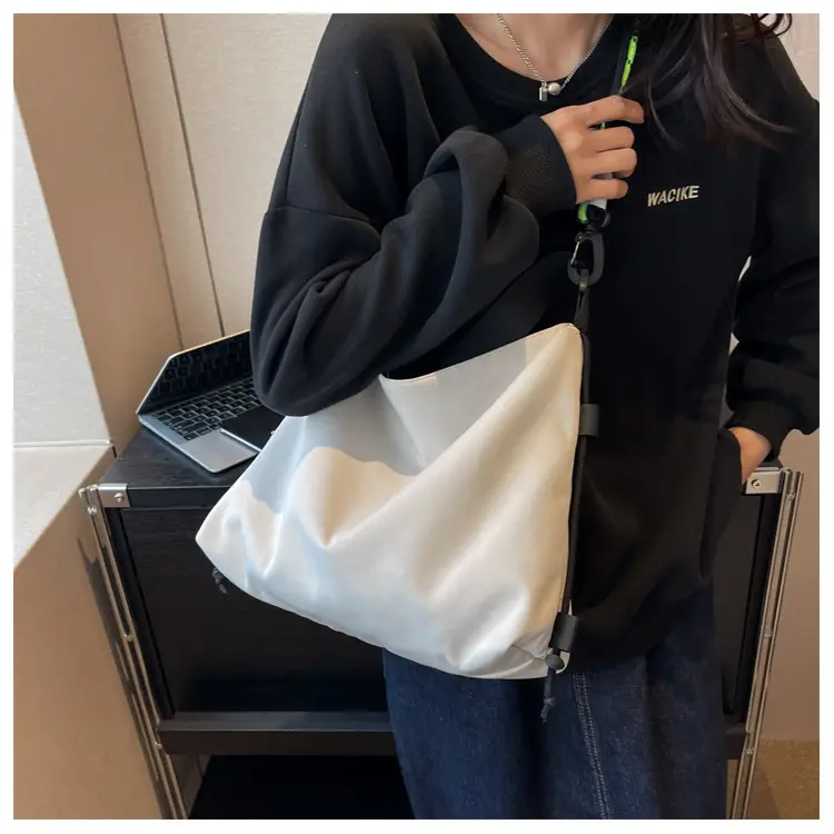 Women Retro Crossbody Bag White Green 2026 — feature 54