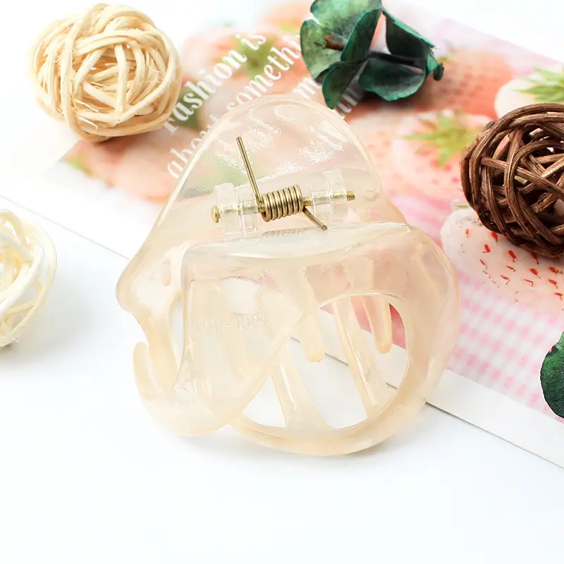 New Hollow Amber Grab Clip Hairpin for Women - Image 5