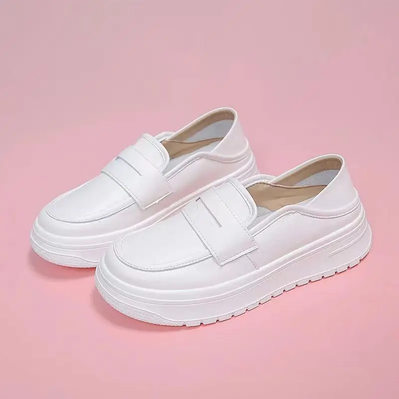 Nurses Shoes Women's 2023 New Soft Bottom Breathable Non-tiring Foot Deodorant Non-slip Flat Height-increasing Shoes Medical White Shoes - Image 3