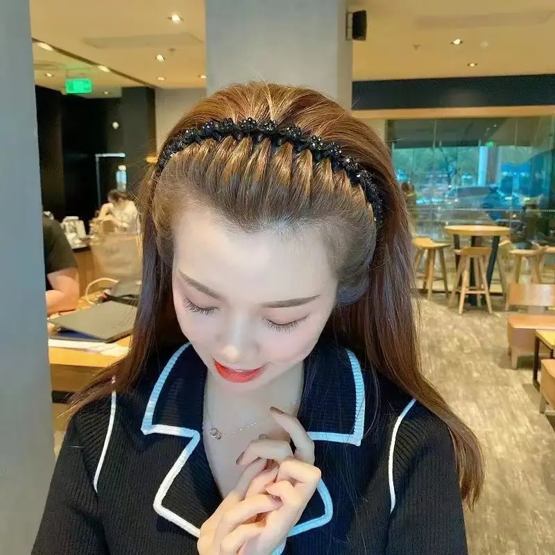 Women's Rhinestone Pearl Hairband with High-End Hairpin - Image 9