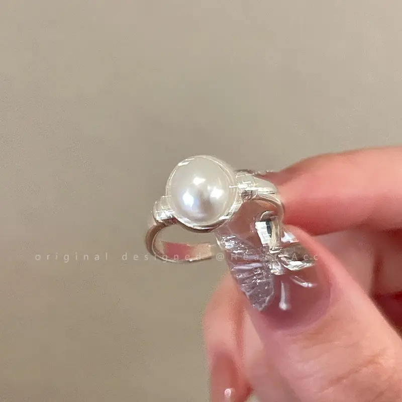 Light Luxury Zircon Love Rings for Women - Image 2