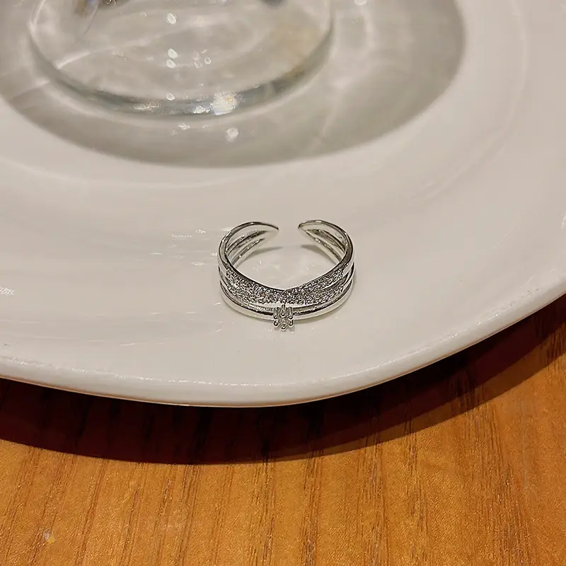 Light Luxury Zircon Love Rings for Women - Image 3