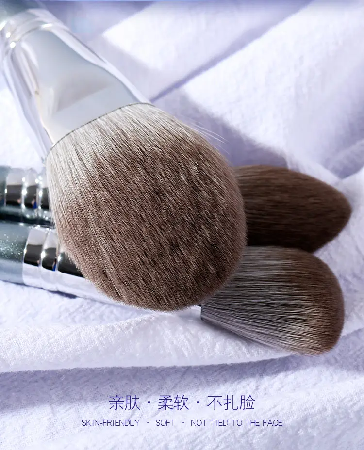 14-Piece Makeup Brush Set for Blending Powder Foundation Eyeshadow — feature 3