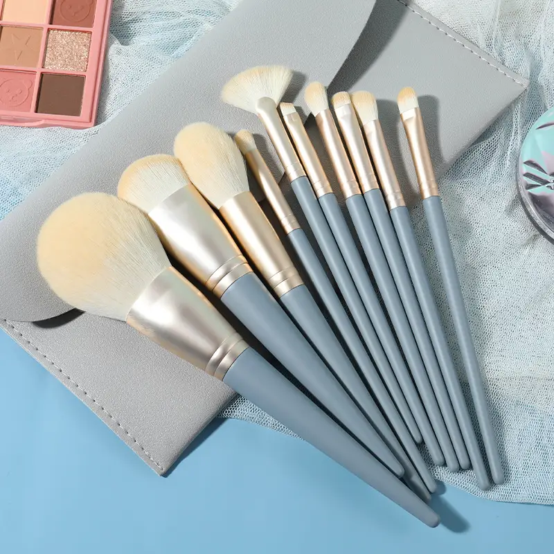 10 Piece Blue Bridge Pattern Makeup Brush Set - Image 3