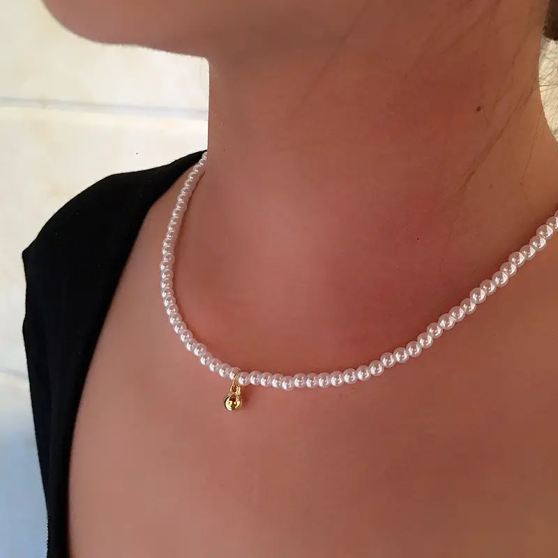 Gold Pearl Necklace for Women French Style — feature 3