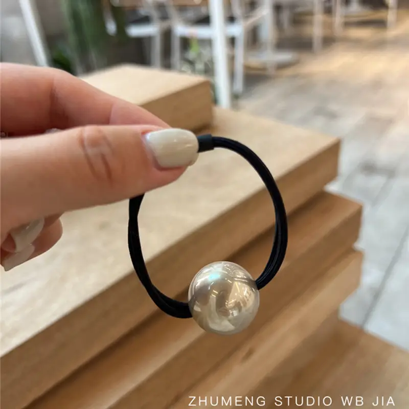 Minimalist Large Pearl Hair Tie for Women Korean Style - Image 4