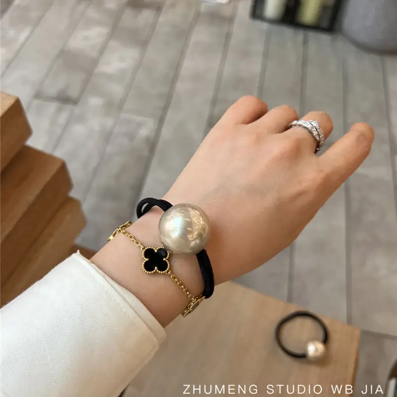 Minimalist Large Pearl Hair Tie for Women Korean Style - Image 5