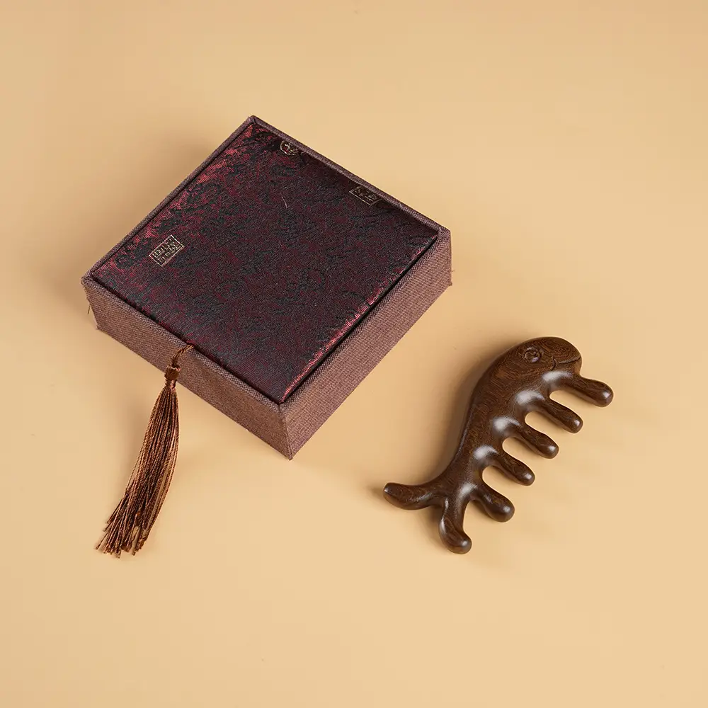 Green Sandalwood Hair Comb for Teeth and Periocular Massage