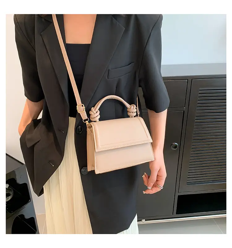 Black Women's Shoulder Bag 2023 Summer Western Style — feature 16