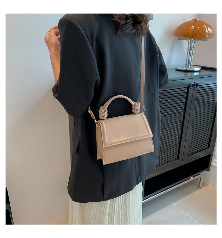 Black Women's Shoulder Bag 2023 Summer Western Style — feature 17