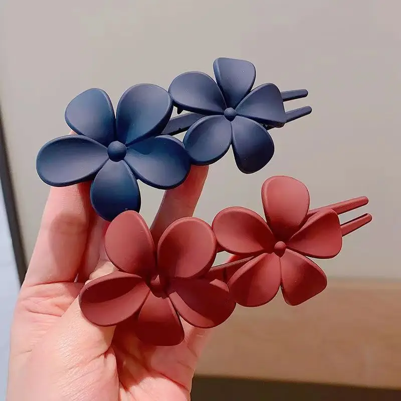 Frosted Flower Hairpin for Women - Image 16