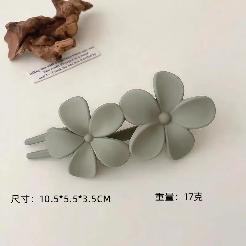 Frosted Flower Hairpin for Women — feature 3
