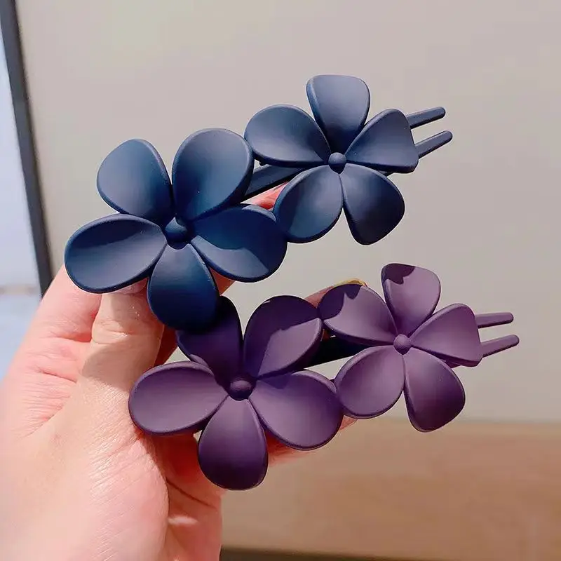 Frosted Flower Hairpin for Women — feature 7