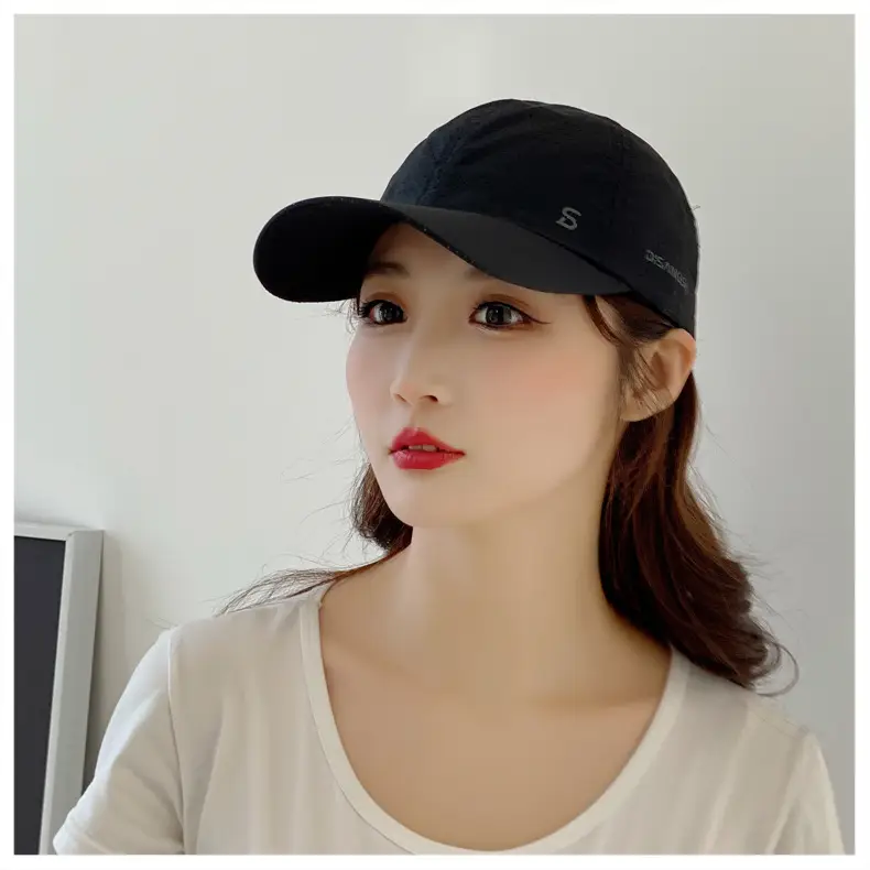 Men Grey Duck Tongue Running Cap — feature 4