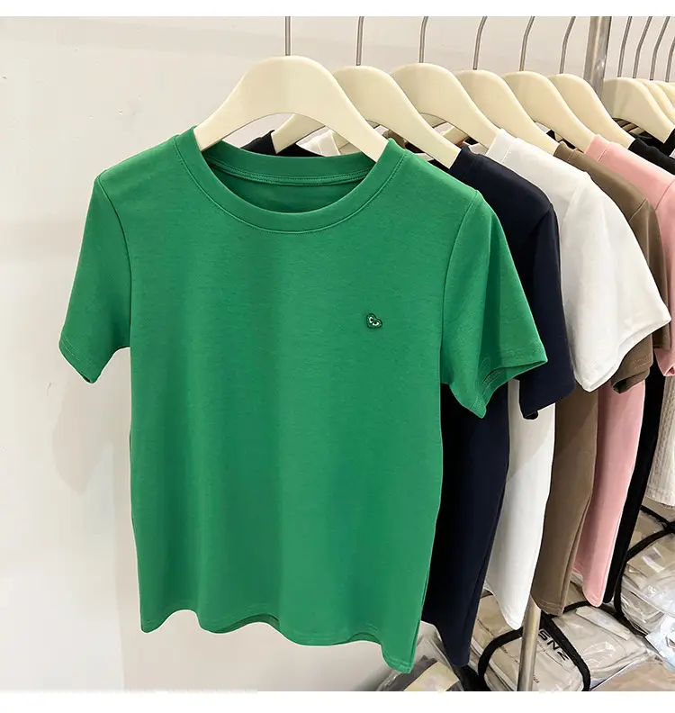 White Women's Short Sleeve T-Shirt 2023 Summer — feature 9