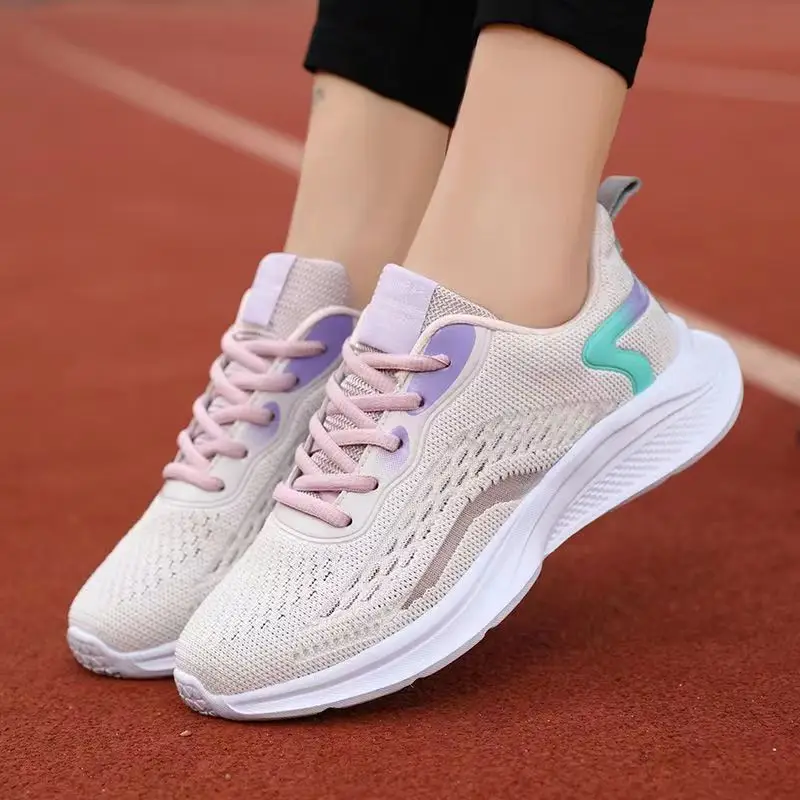 sneaker Women's 2023 Spring New Ultra-light Soft Bottom Mesh Breathable Casual Shoes Fashionable All-match Low-top Running Shoes