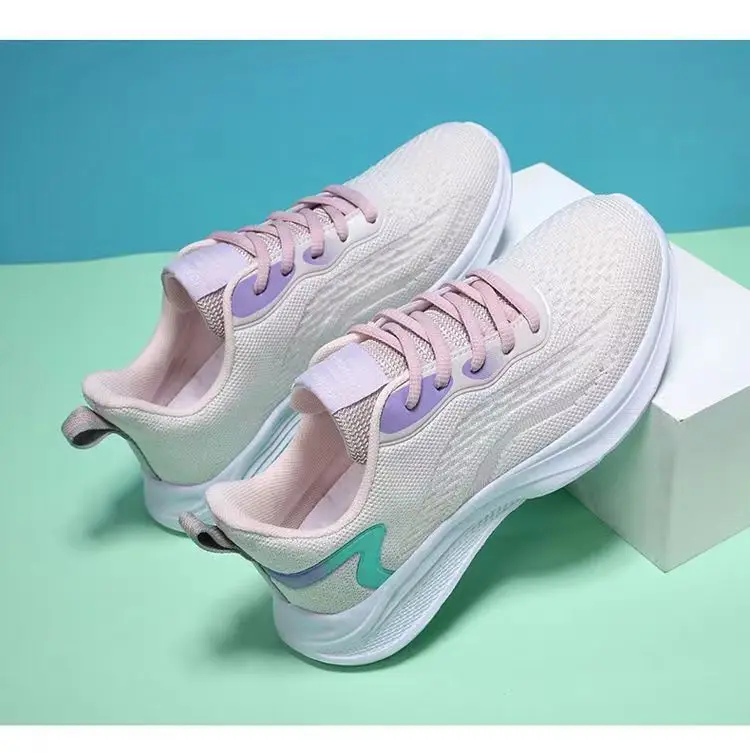 sneaker Women's 2023 Spring New Ultra-light Soft Bottom Mesh Breathable Casual Shoes Fashionable All-match Low-top Running Shoes — feature 5