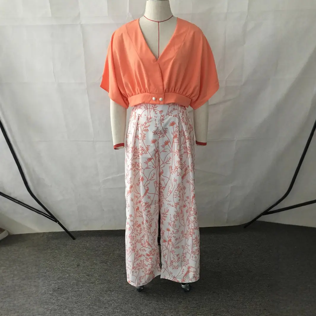 Women V-neck Printed Top & Wide Leg Pants Set