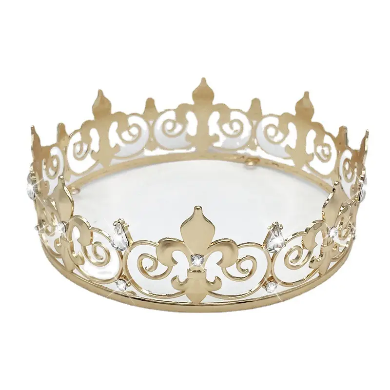 European Baroque Crown with Gun Tip Design Gold