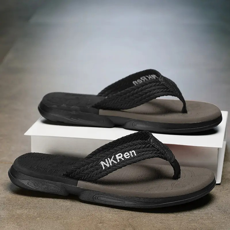 Summer Thick-soled Flip-flops Sandals Men's slippers Outer Wear Non-slip Fashion New Beach Shoes slippers - Image 2
