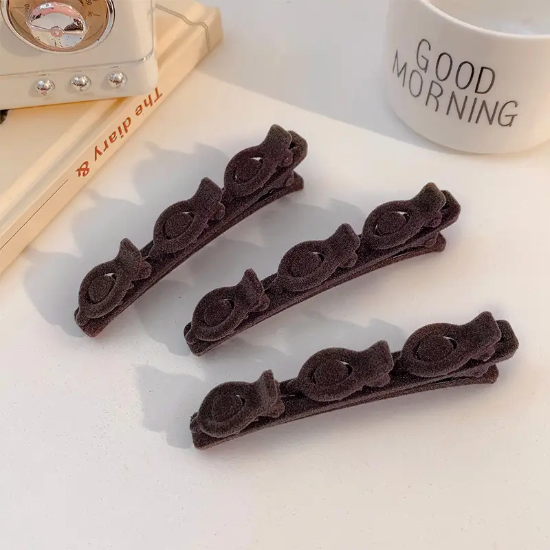 Velvet Hair Clips for Women - No Damage Hair Accessories — feature 10