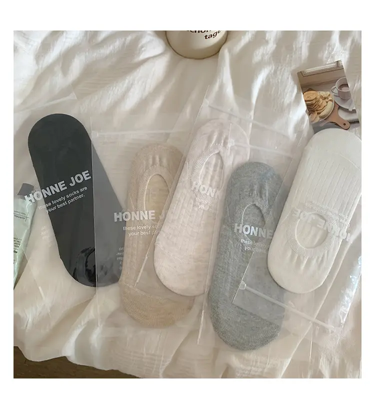 Solid Color Boat Socks Women's Summer Thin Japanese Style Low-top Shallow Cotton Socks Simple All-match Non-slip Hidden Socks — feature 1
