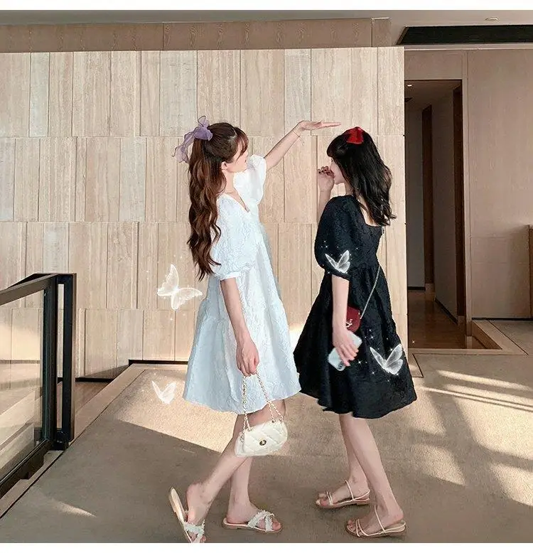 Summer 2023 New French Sweet Square Collar Puff Sleeve A- High Waist Slimming Loose Girlfriend Dress Women — feature 7
