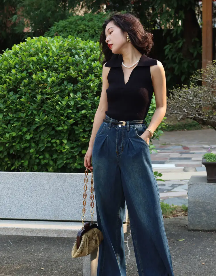 Black Knitted Polo Collar Vest for Women 2024 — feature 21